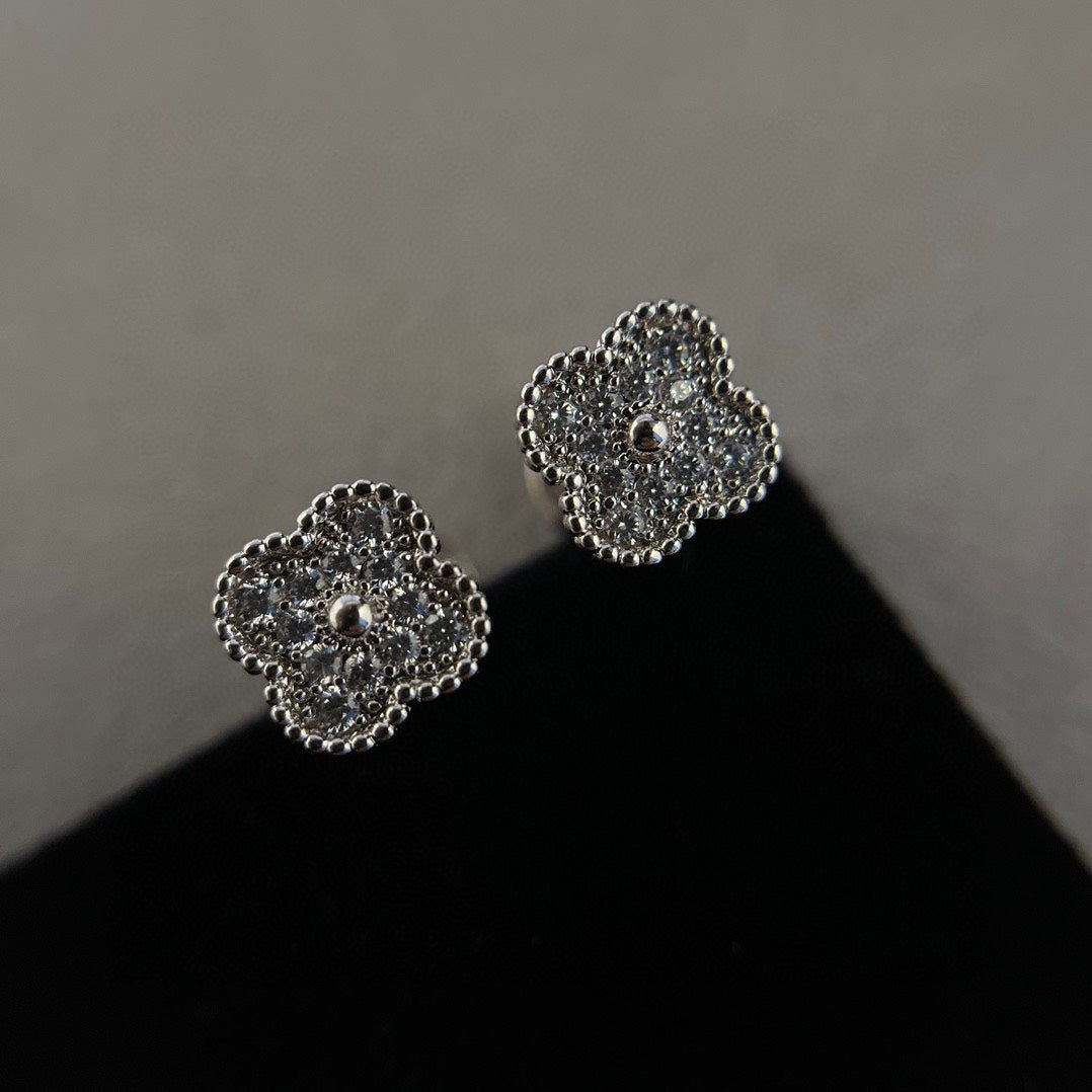 BOUCLES D’OREILLES VANCLEEF&CO VC076