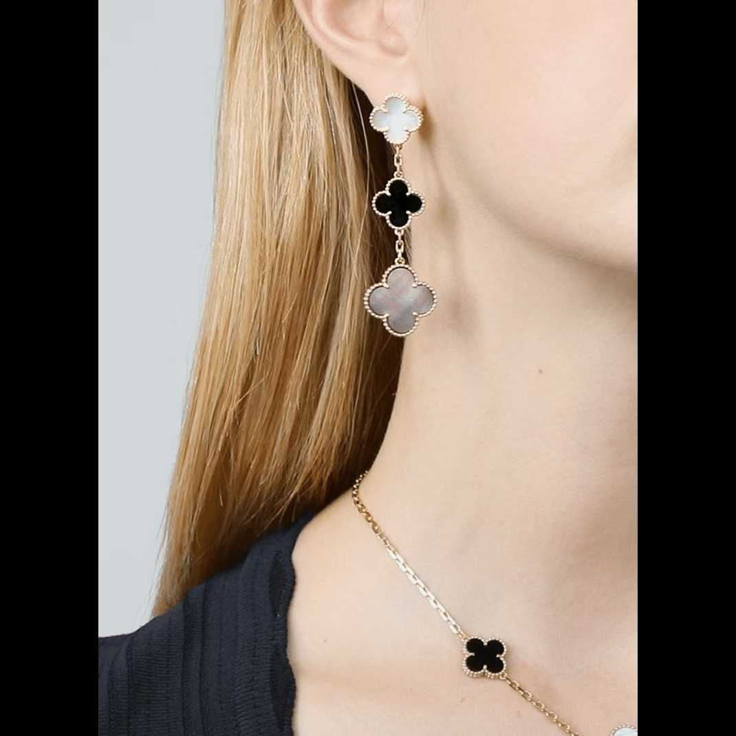BOUCLES D’OREILLES VANCLEEF 3TCA