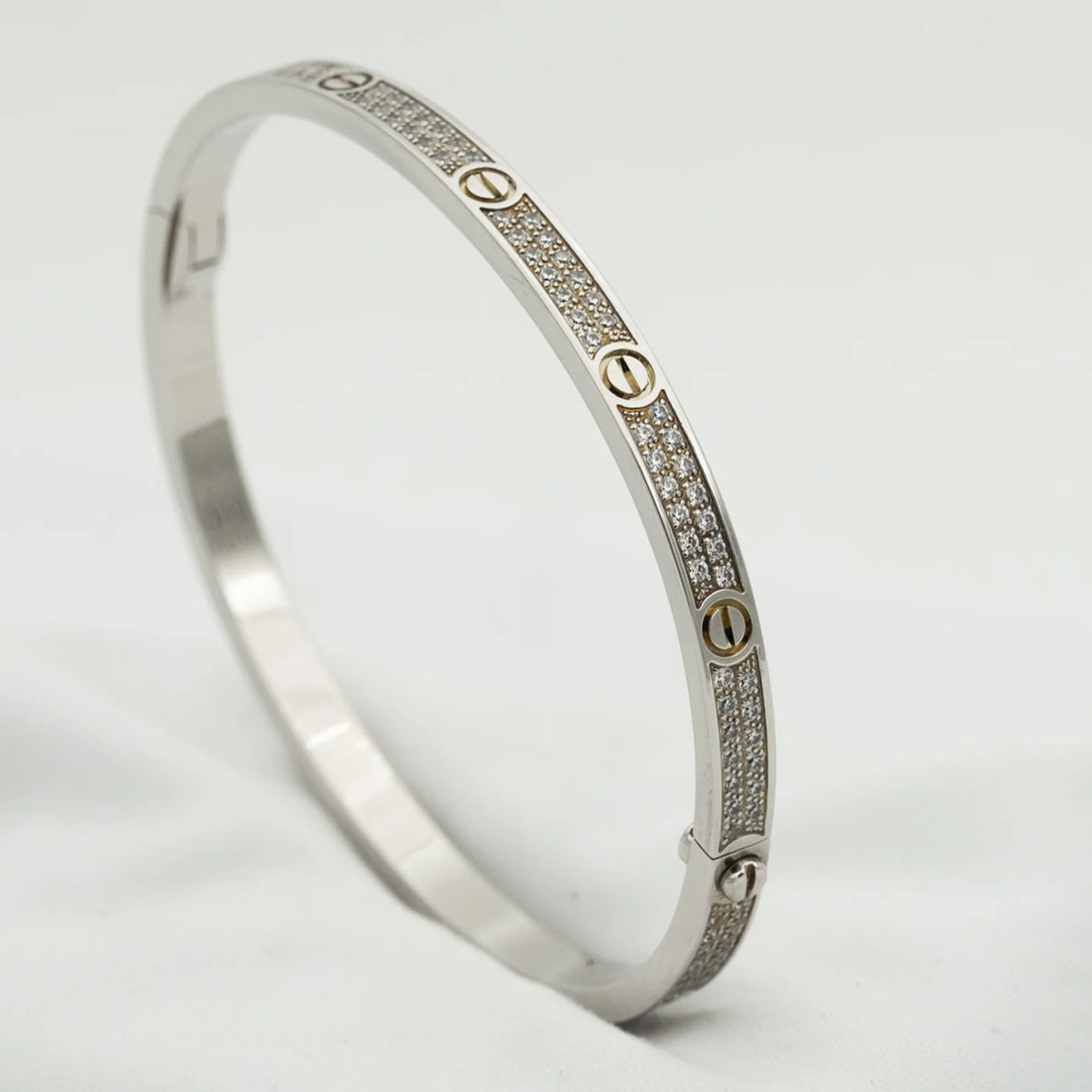Bracelet Cartier Love Serti P01-AS