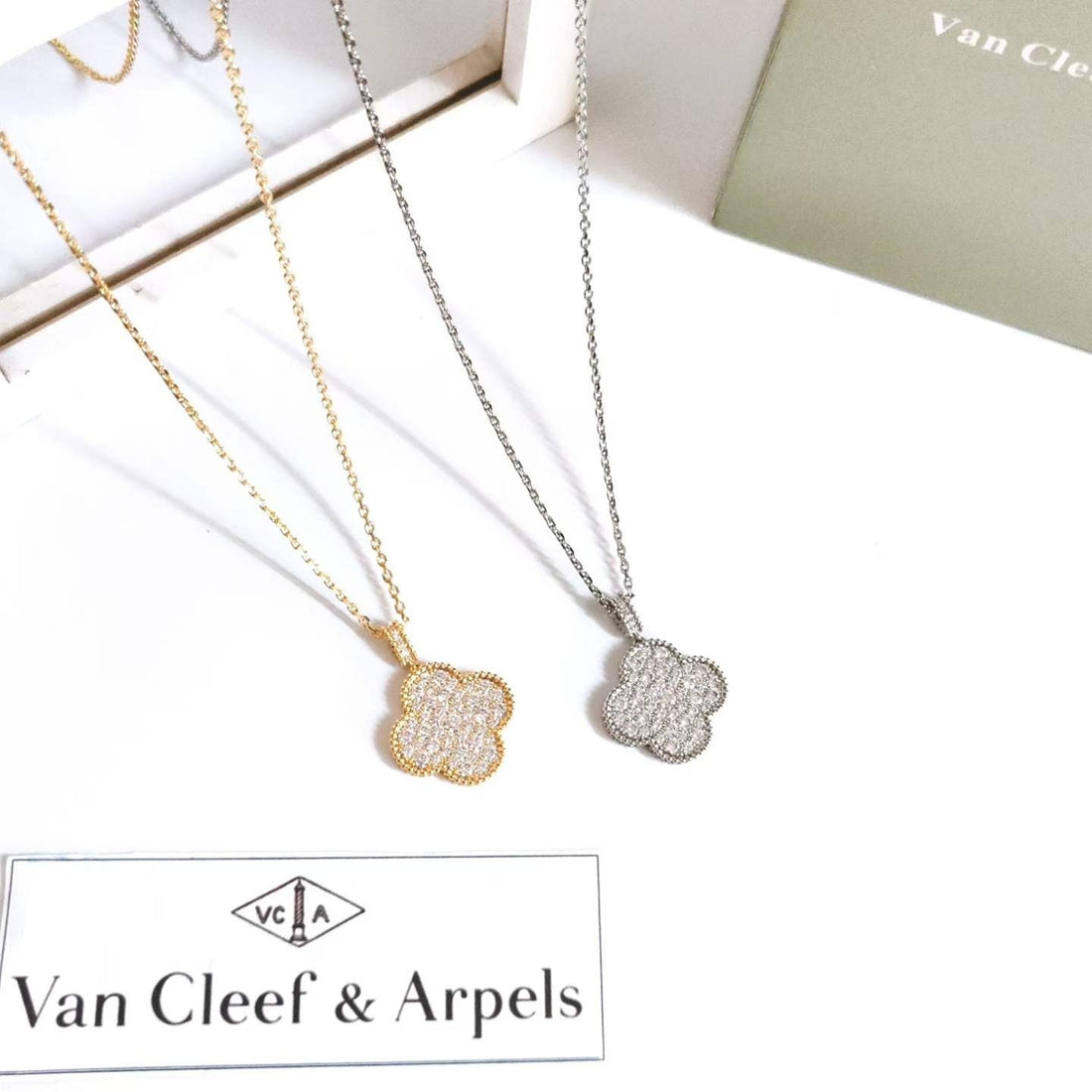 SAUTOIR VAN CLEEF & ARPELS VCF
