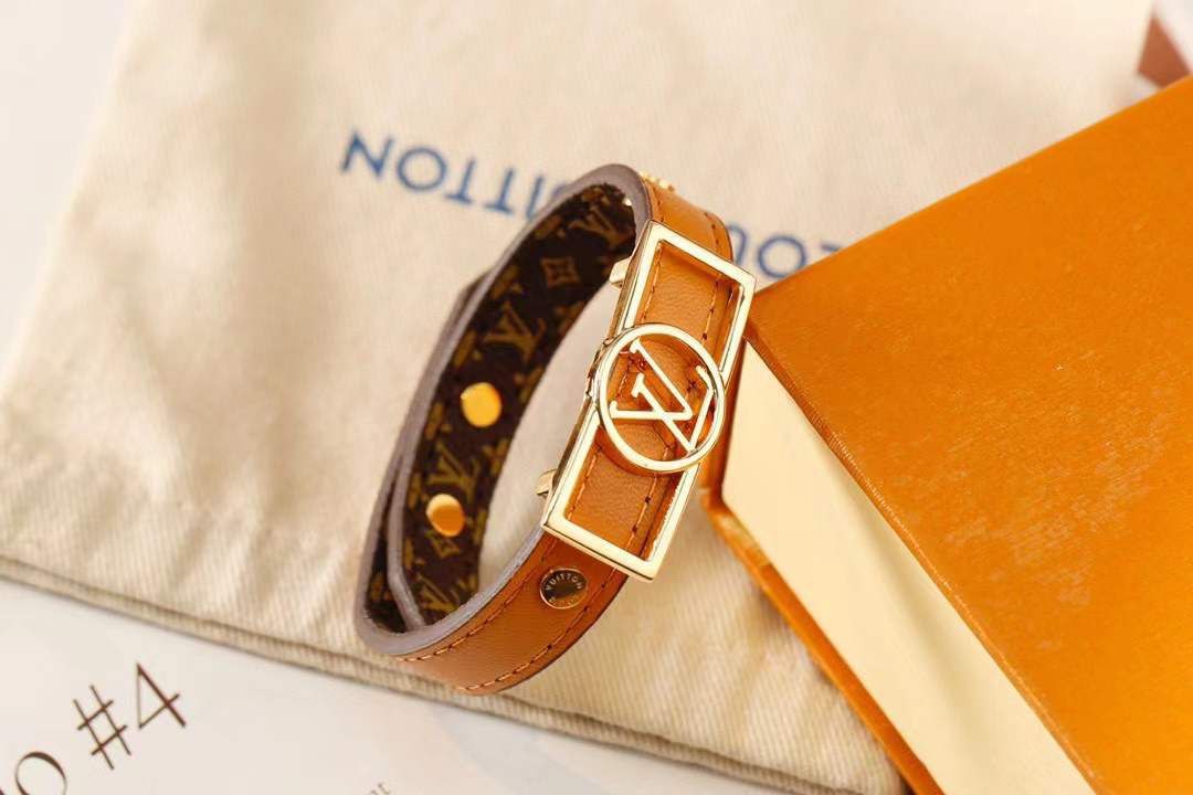 BRACELET LOUIS VUITTON CUIR LV02A