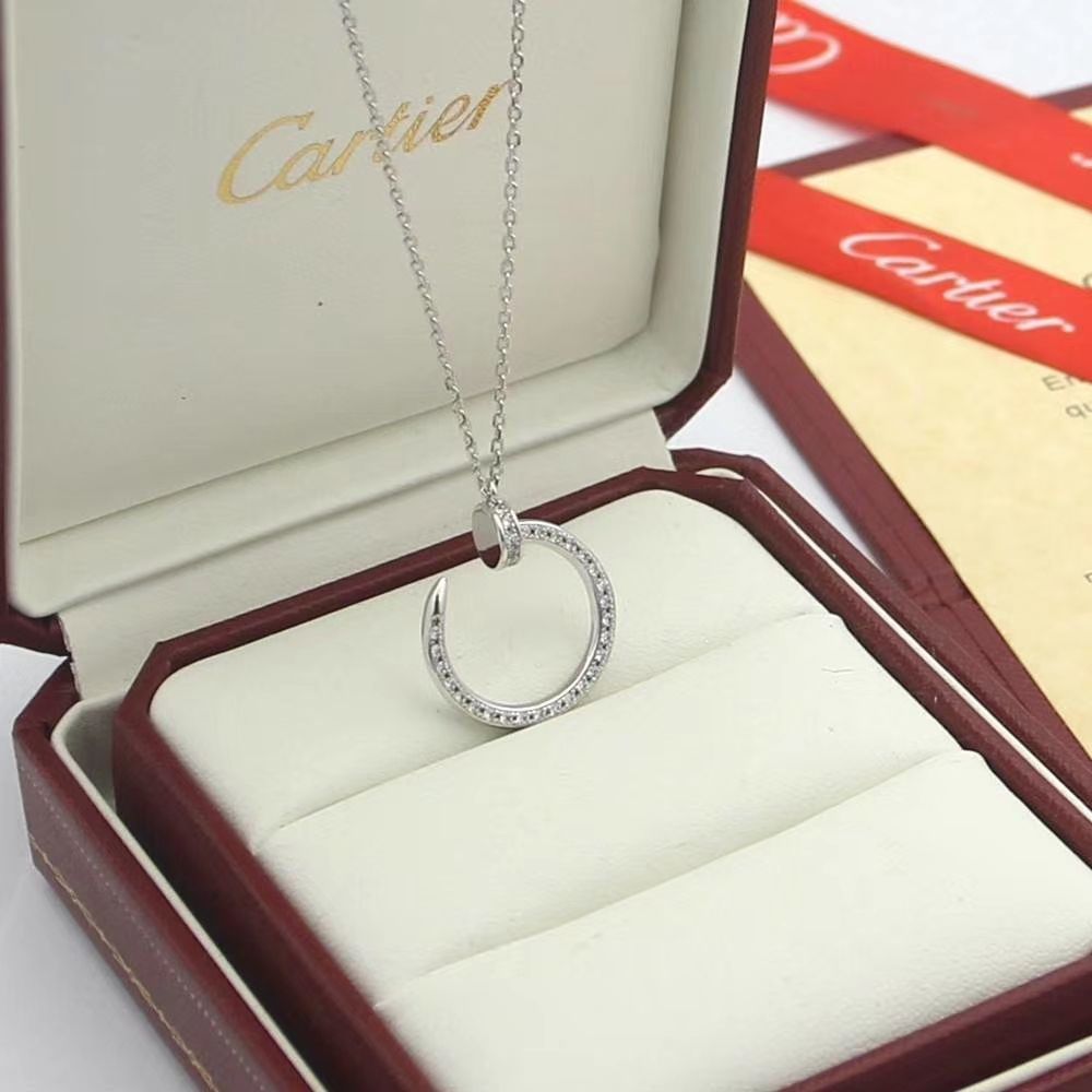 COLLIER Cartier juste un clou Diamant