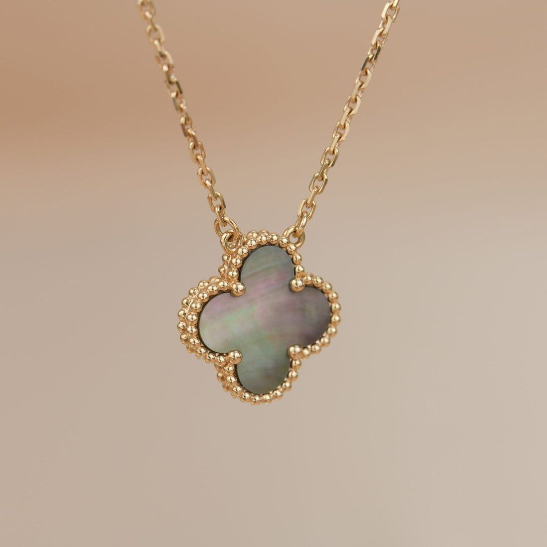 COLLIER VAN CLEEF & ARPELS VERT MARBRE