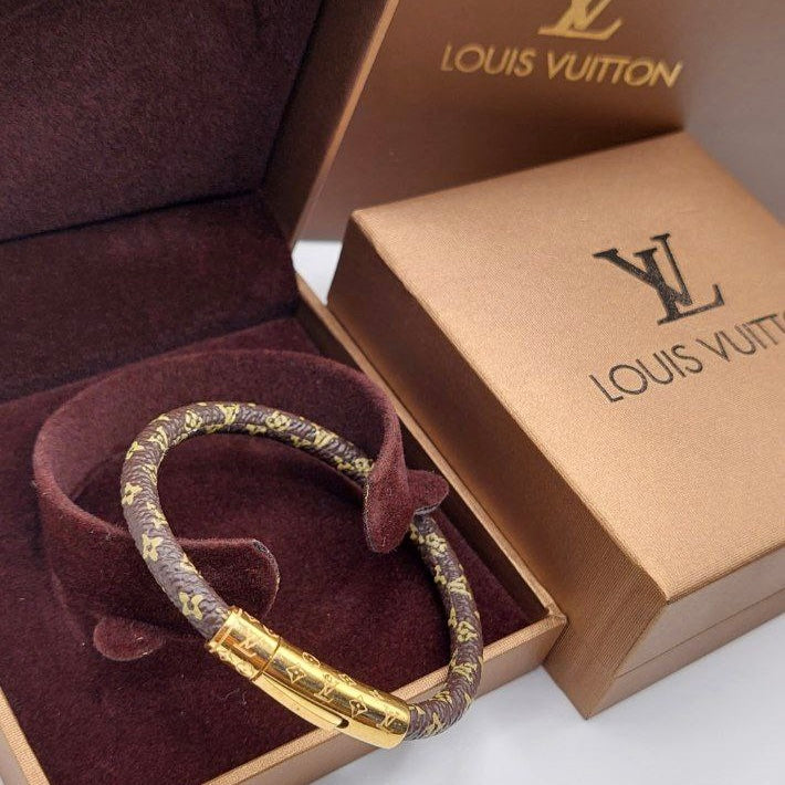 BRACELET LV CUIR LV011