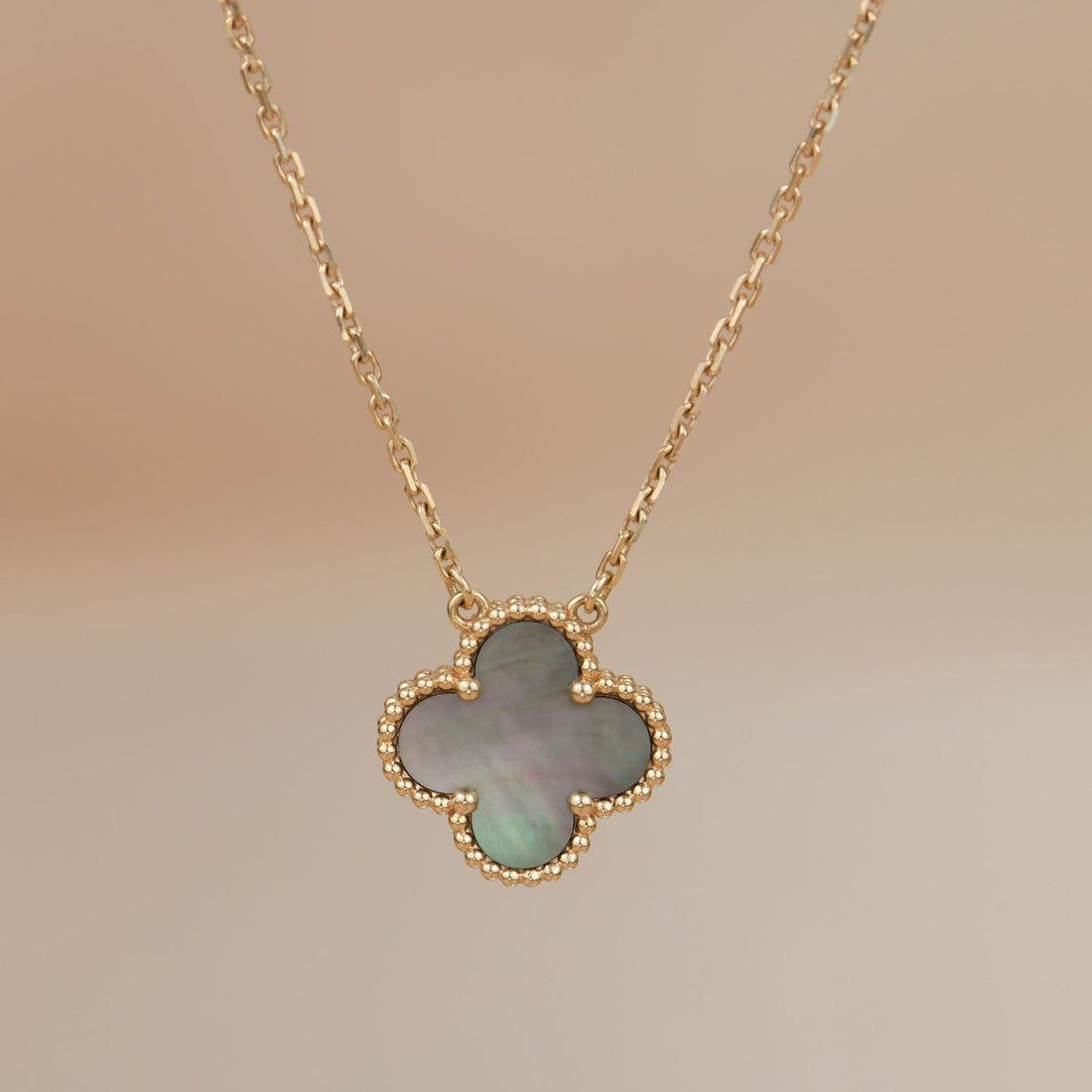 COLLIER VAN CLEEF & ARPELS VERT MARBRE
