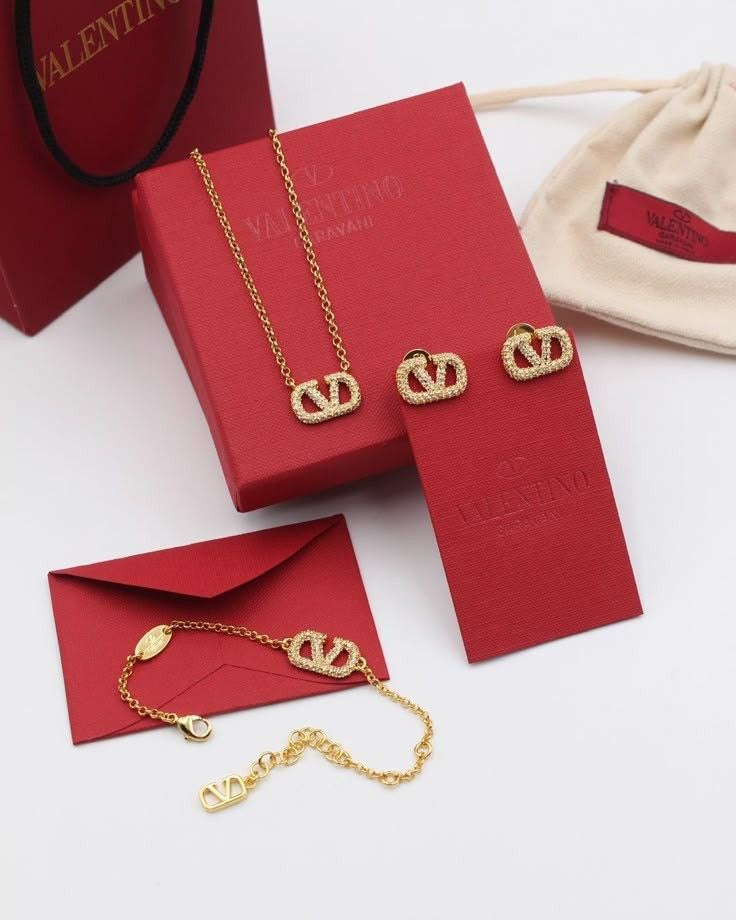 Ensemble VALENTINO