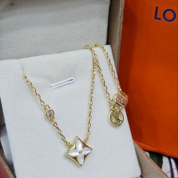 COLLIER  LVC