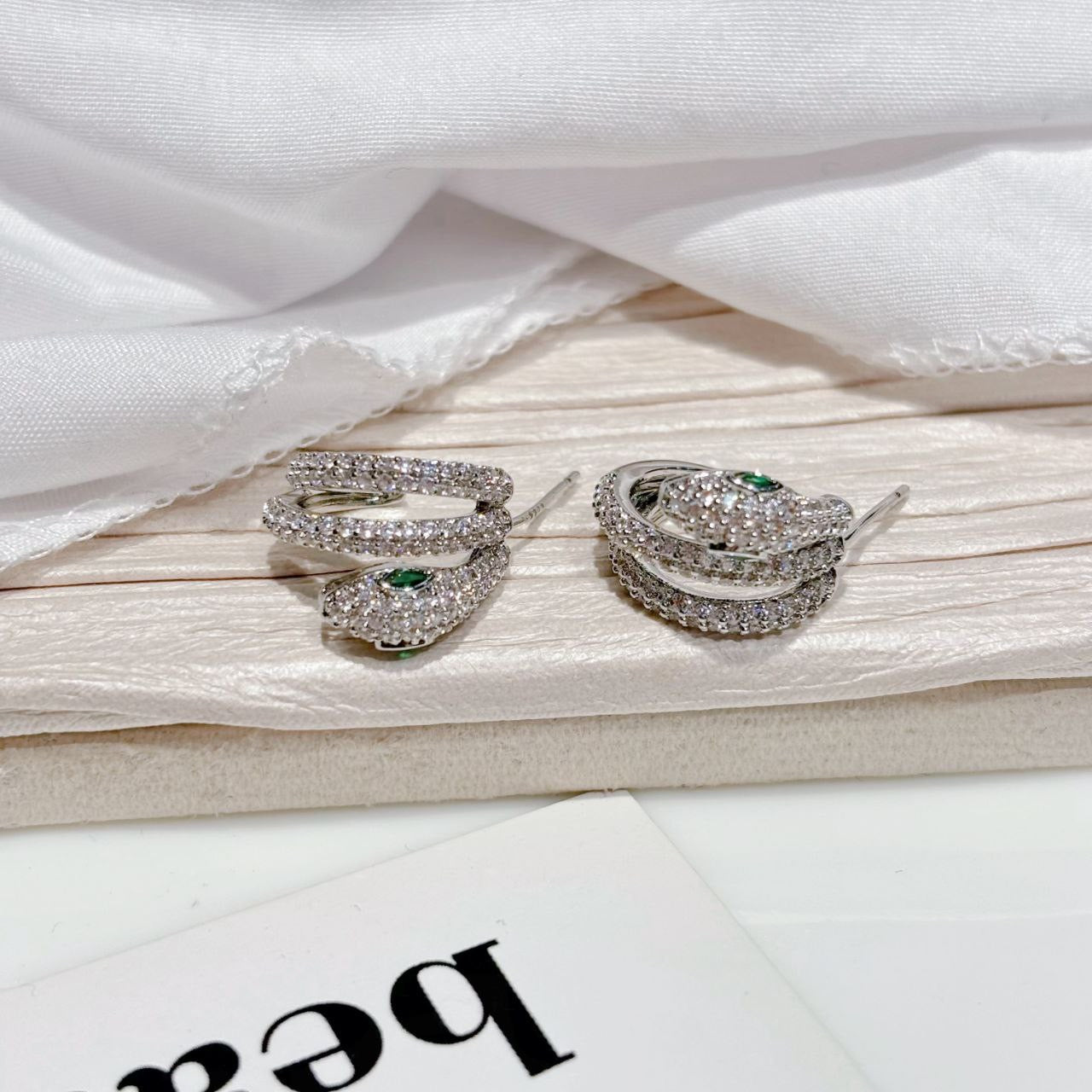 BOUCLES D’OREILLES Bvlgari B