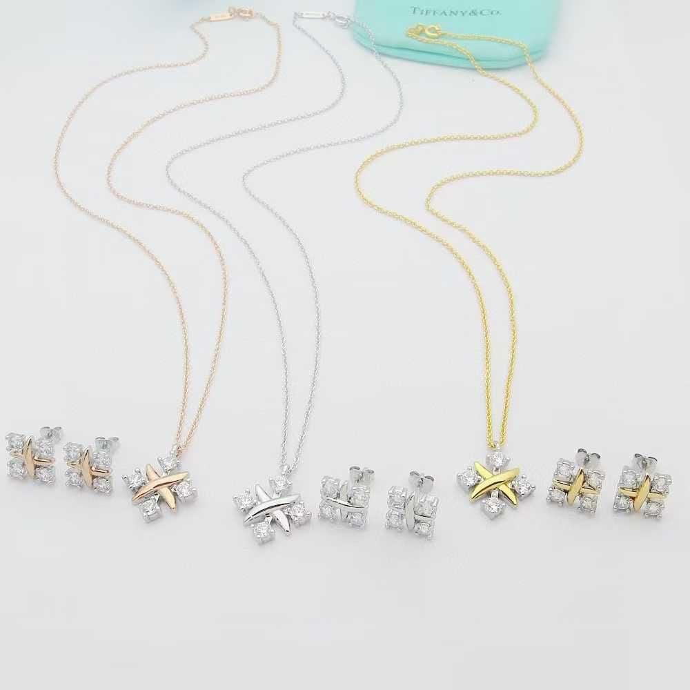 Ensemble Tiffany & Co Sixteen Stone
