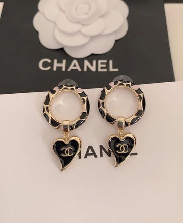 BOUCLES D’OREILLES CHA NEL