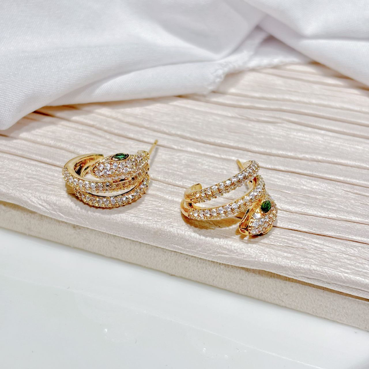 BOUCLES D’OREILLES Bvlgari B