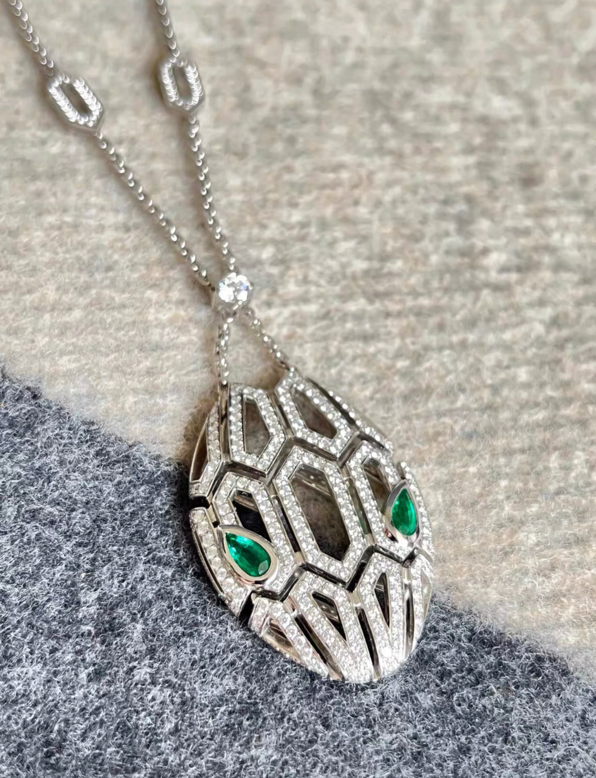 COLLIER BVLGARI Serpenti