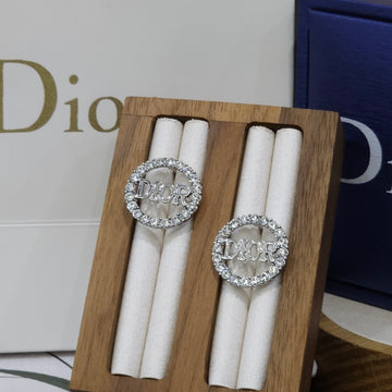 BOUCLES D’OREILLES DIOR ST