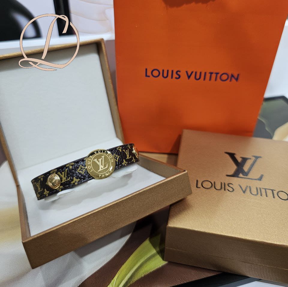 BRACELET LOUIS VUITTON B002C-F AVEC PACKAGING