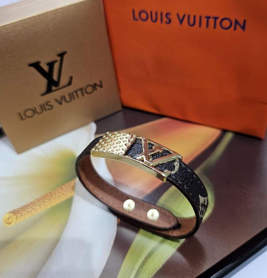 BRACELET LOUIS VUITTON B03C-F AVEC PACKAGING