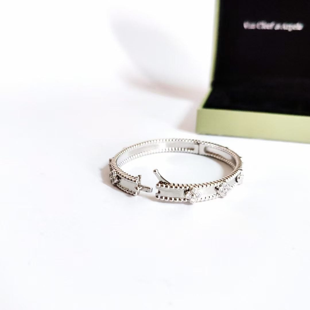 BRACELET VAN CLEEF SWEET TRÈFLES