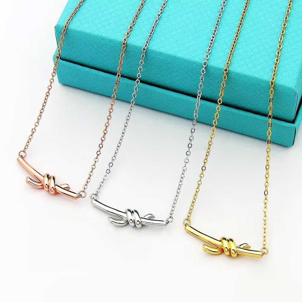 COLLIER TIFFANY&Co knot S