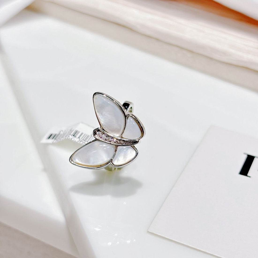 BAGUE VAN CLEEF & ARPELS PAPILLON vc009