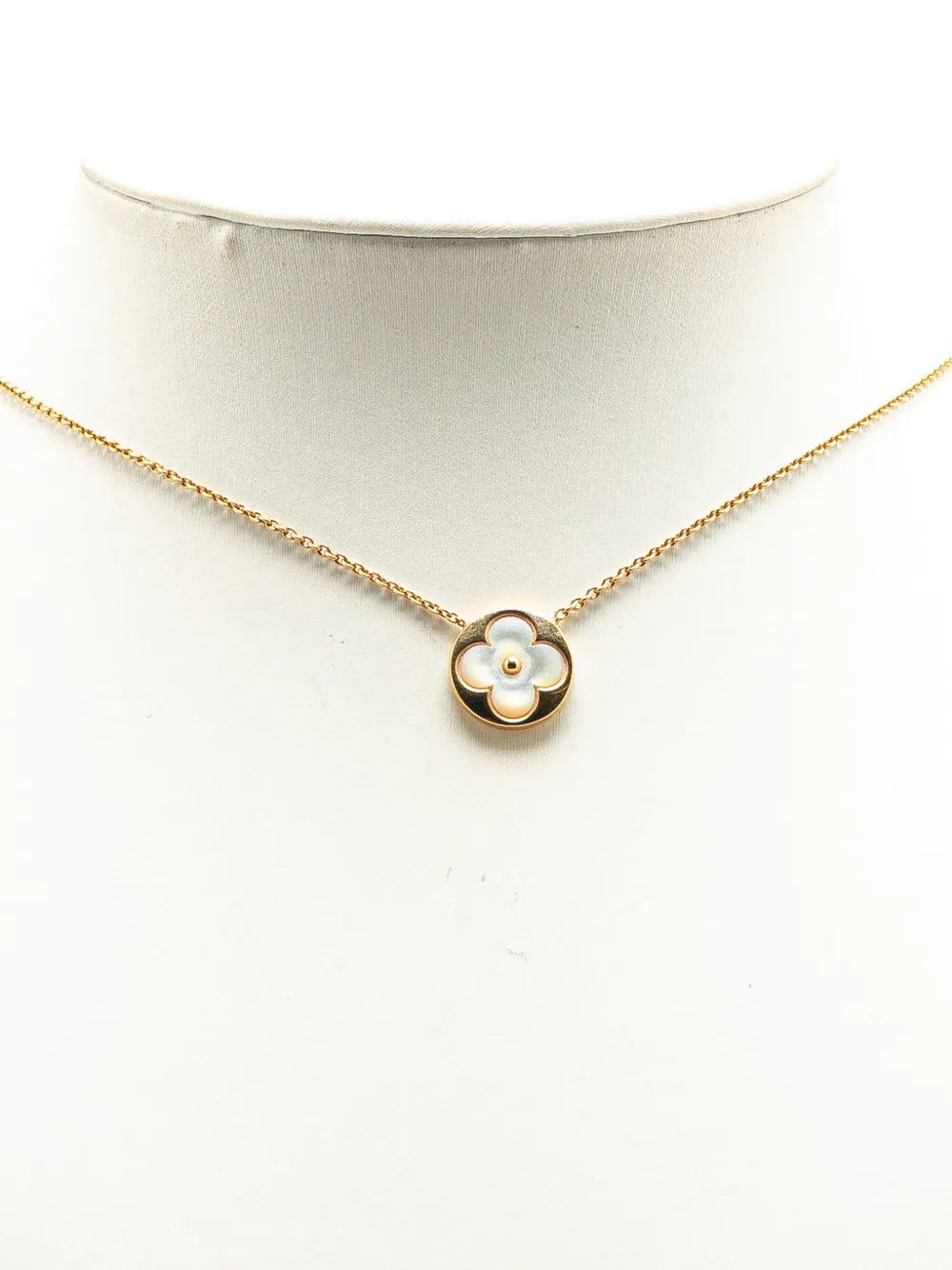 COLLIER  LVC23