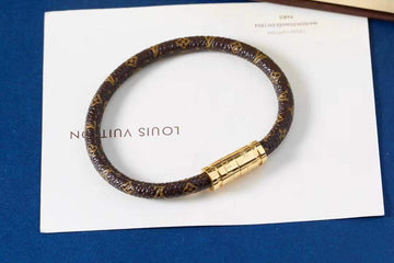 BRACELET LOUIS VUITTON CUIR LV01