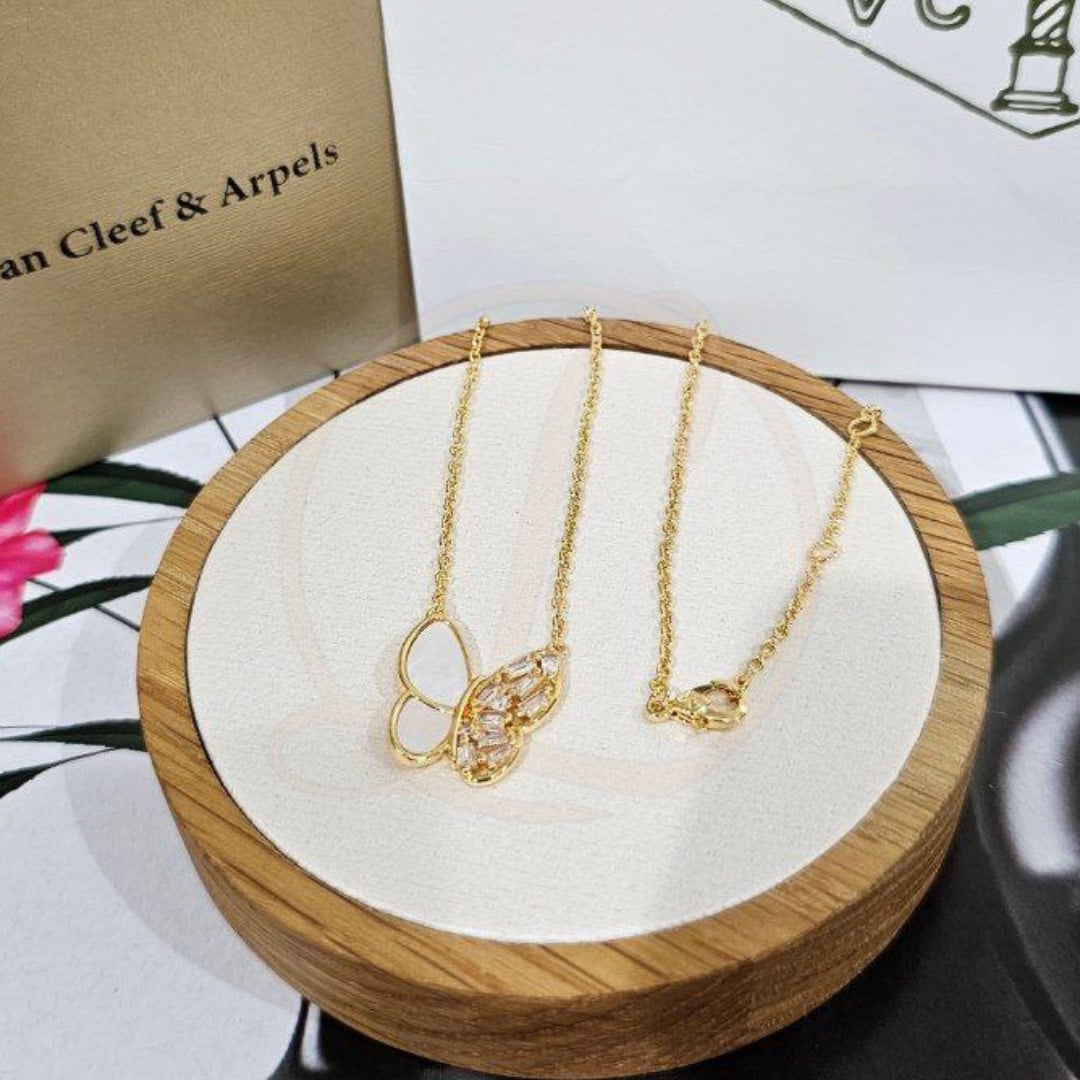 COLLIER VAN CLEEF & ARPELS VC02-DC